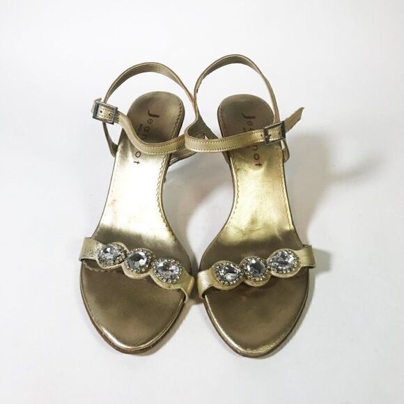 Gold Heeled Sandal with Beautiful Gems, Sz 38 - Picture 4 of 6